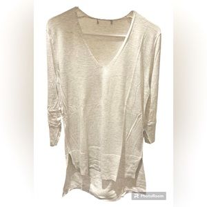 SLEEVE V-NECK TOP WHITE